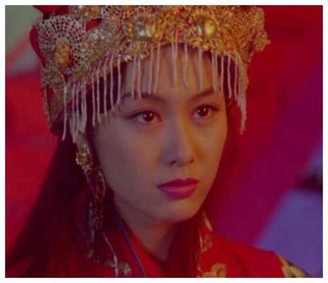 紫霞的发型怎么梳（紫霞的发型怎么梳简单一点）