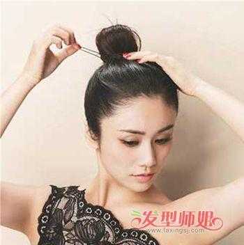 长直发怎么扎丸子头（直发怎样扎丸子头）