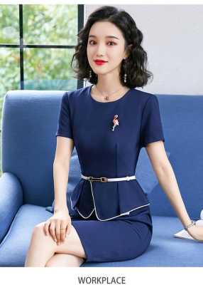 珠宝店工装必须穿裙子吗,穿工装什么发型好看女人