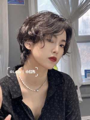 空气烫适合什么脸型（空气烫发型图片女）