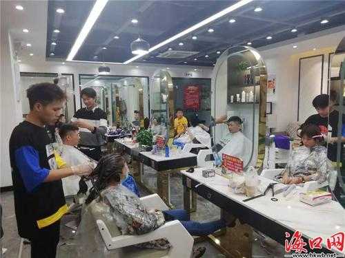 小理发店怎么经营（小理发店怎么经营生意才好）