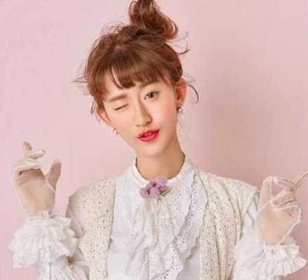 长头发怎么梳丸子头（长头发怎么梳丸子头好看）