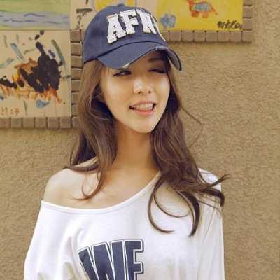 jk帽子怎么戴,棒球帽怎么戴好看女生图片