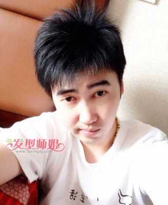 水滴形状的脸适合什么发型,水滴脸型适合什么发型男