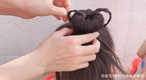 孩子丸子头扎法,小孩子丸子头怎么扎好看