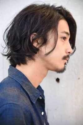 头发长弄什么发型好看（头发长弄什么发型好看男）