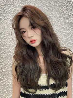 最正常的烫头发是哪种,现在烫什么发型最流行女