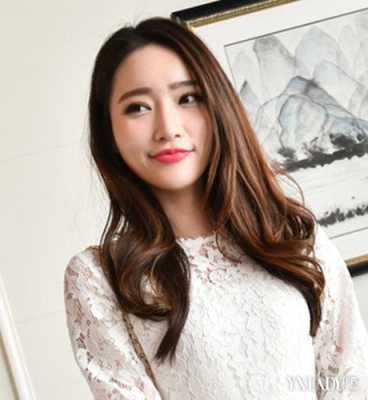中分长发适合什么颜色（中分长发适合什么颜色的衣服）