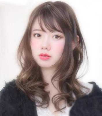 圆脸女孩适合什么发型图片（圆脸剪什么发型好看）
