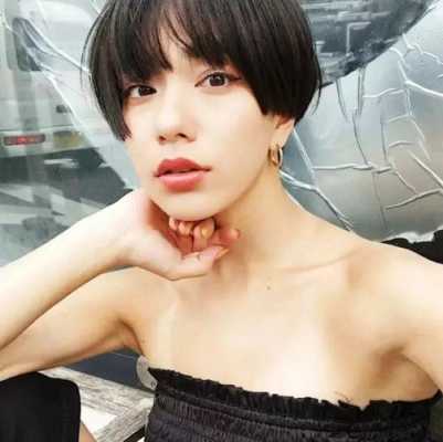 为什么剪短发会上瘾（突然想剪短发怎么发朋友圈）