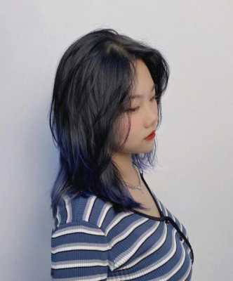 30岁染发适合什么颜色（30岁染发适合什么颜色的）