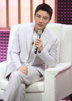 贾乃亮发型怎么剪（底线做头发第几集）