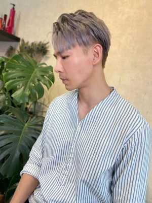 男生奶奶灰配什么发型（男生奶奶灰配什么发型好看）