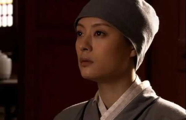 甄嬛的尼姑装原著描述,尼姑头怎么扎好看