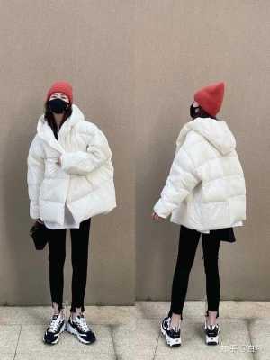 人黑适合穿什么颜色（人黑穿白色羽绒服显黑吗）