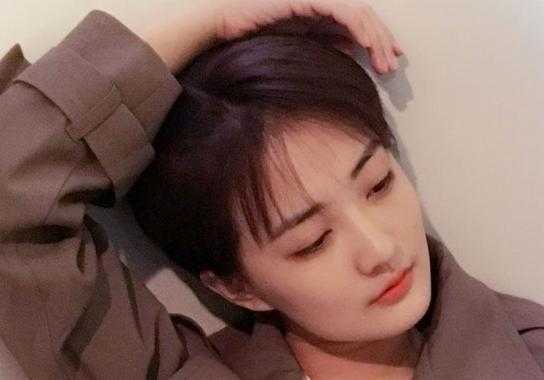 为什么方脸不容易显老,徐璐短发适合什么脸型图片