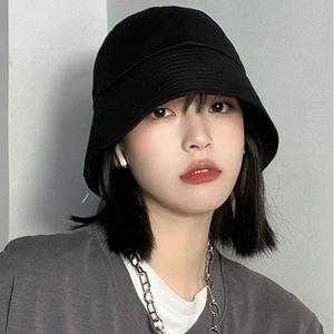 超短发女生戴什么帽子（超短发怎么戴防晒帽）