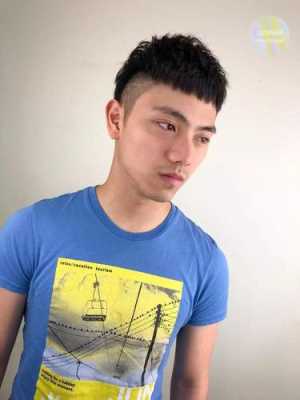 男生面试剪什么发型（男生面试剪什么发型好看）