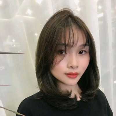 桃形脸就是下颚骨比较大的我脸型弄中分空气刘海好看吗,桃形脸适合什么发型女
