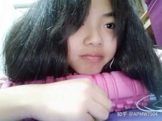 头发丝硬怎么办（女生头发硬怎么办）