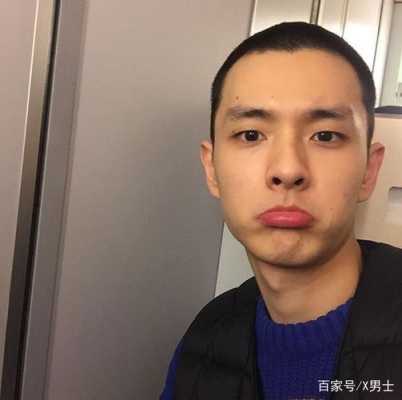 下巴歪的男生适合什么头型,平下巴适合什么发型男生