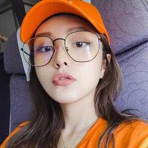 女国字脸适合什么眼镜