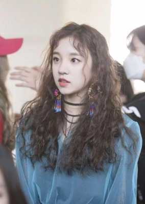 泰迪刘海适合什么脸型（泰迪刘海适合什么脸型女）
