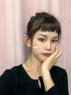 眉上刘海怎么卷,怎么自己剪眉上刘海呢