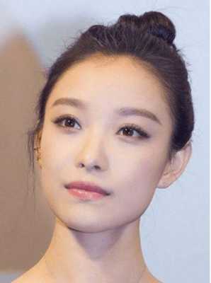 发际线是方的怎么剪刘海,方形脸怎么弄刘海好看