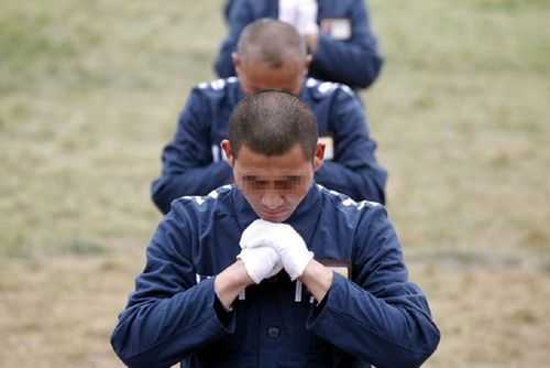 劳改犯发型叫什么（劳改犯发型是几毫米）