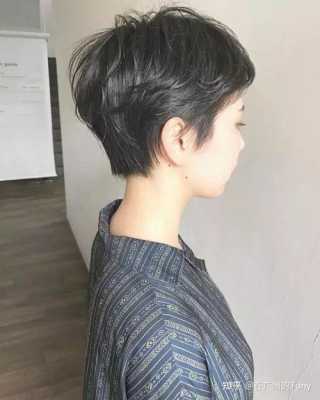 短发干枯毛躁怎么办（短发干枯毛躁怎么办女生）