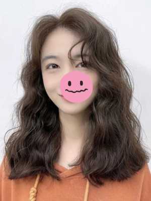 中长发弄什么卷发好看（中长发怎么卷好看）