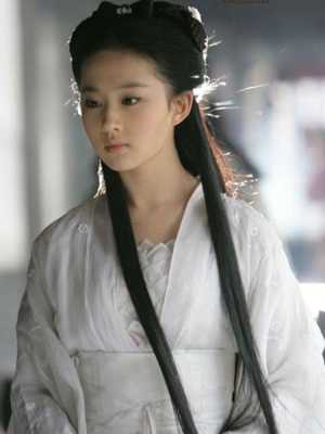 小龙女的发型怎么梳（刘亦菲头发扎法）