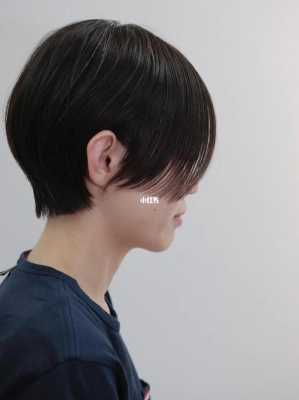 短发扁头怎样让后脑勺鼓起来,后脑勺鼓适合什么发型女
