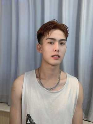 什么发色男生最显白（什么发色男生最显白图片）
