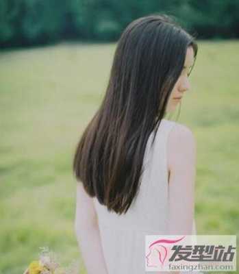 剪什么头发好看女图片（女生头发尾部怎么剪才好看）