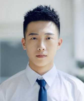 头尖的男生留什么短发（头尖的男生留什么短发好看）