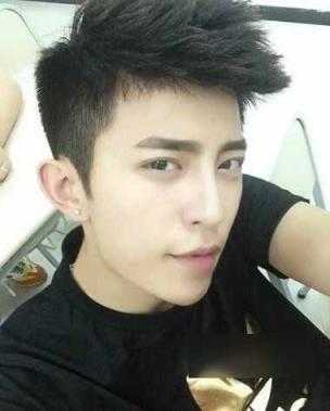 长脸的男生适合什么样的短发,男生长脸适合什么发型短发图片