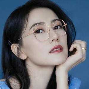 瓜子脸适合什么戴什么眼镜,