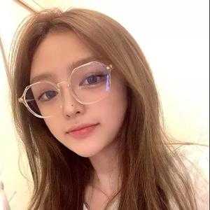 瓜子脸适合什么戴什么眼镜,