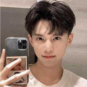 什么样的头型适合中分（什么样的头型适合中分碎盖）