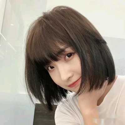 脸大的女生适合什么发型学生（脸大的女生适合什么发型学生党）