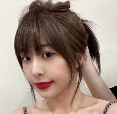 脸大的女生适合什么发型学生（脸大的女生适合什么发型学生党）