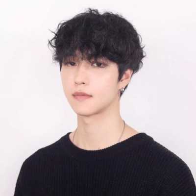 为什么冬天比夏天更适合烫头发,夏天烫什么头发好看男生