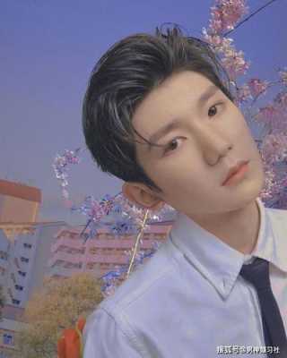 王源头型叫什么名字（20 TFboys里的王源他的发型是比较厚重的齐刘海吗？开起来很厚）
