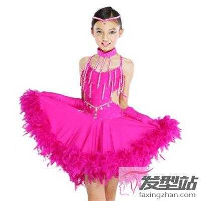 小孩舞蹈考级头发怎么盘,幼儿表演头发怎么梳好看