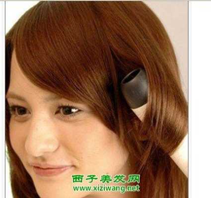 只有头顶有头发的发型叫什么,头顶留一圈叫什么发型女
