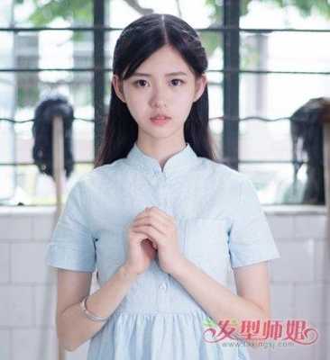 初中生梳什么头发好看（初中生梳什么头发好看女生）