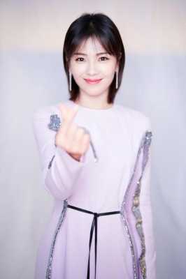刘涛新发型叫什么名字（脸颊骨高的女人适合留什么发型）