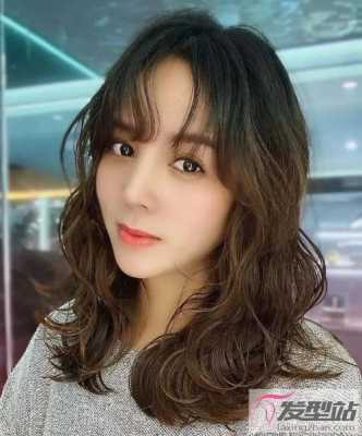 齐腰长发怎么烫好看（长头发怎么烫好看）